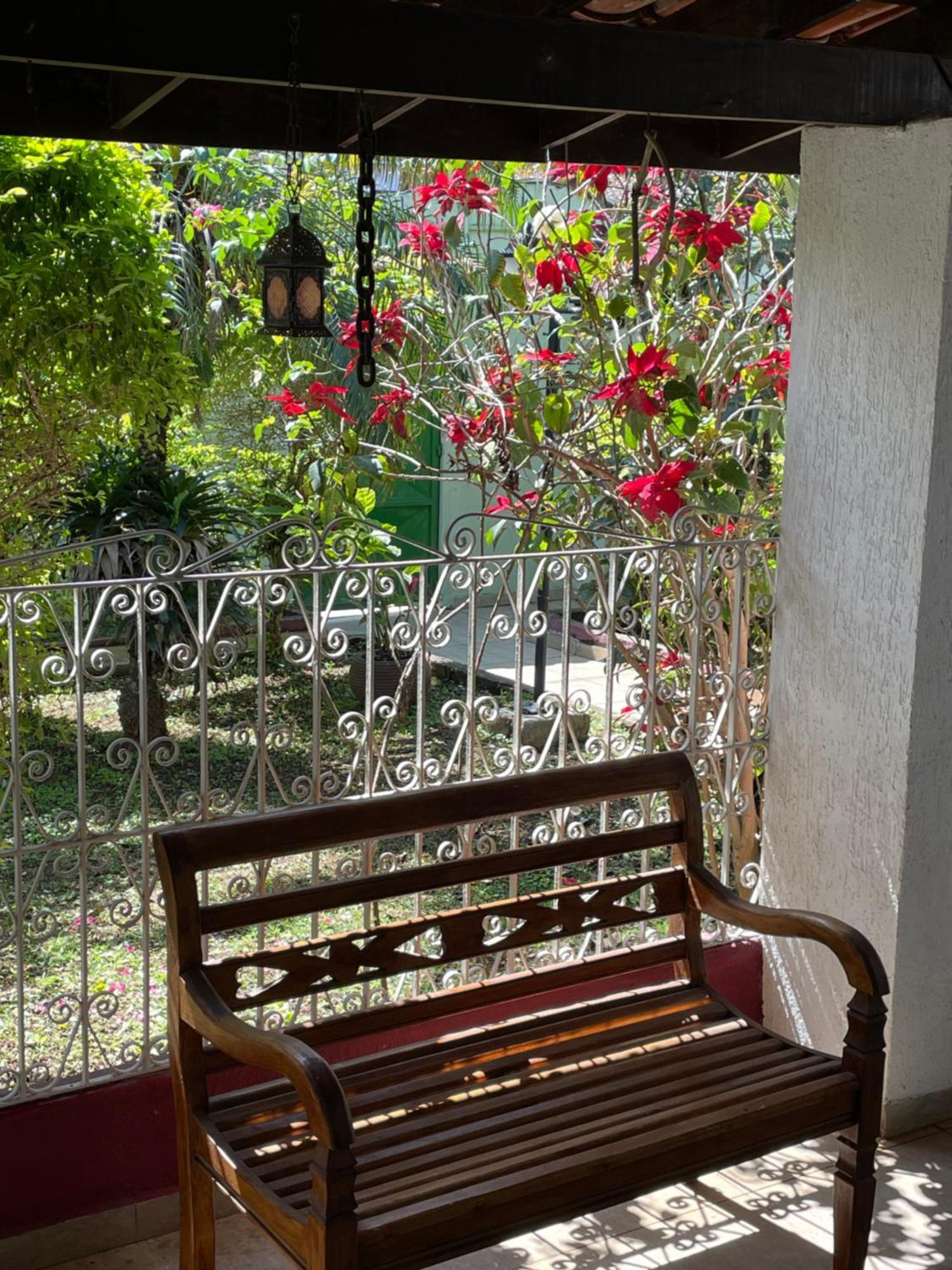 Villa Di Verona Charm Hotel Guarujá Eksteriør billede